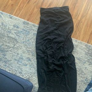 Long black skirt slightly stretchy w/ slit
